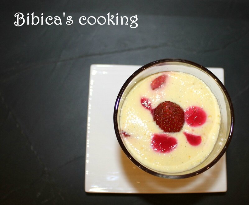 Tiramisu léger aux fraises haut
