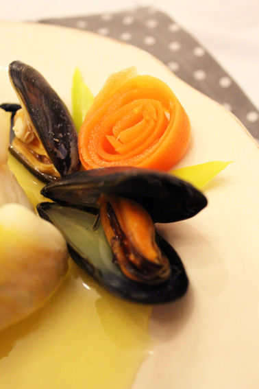 bouillon_aux_filets_de_cabillaud_et_moules_3