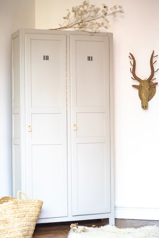 armoire-parisienne-vintage-TRENDY-LITTLE