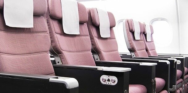 Qantas-PE-seats
