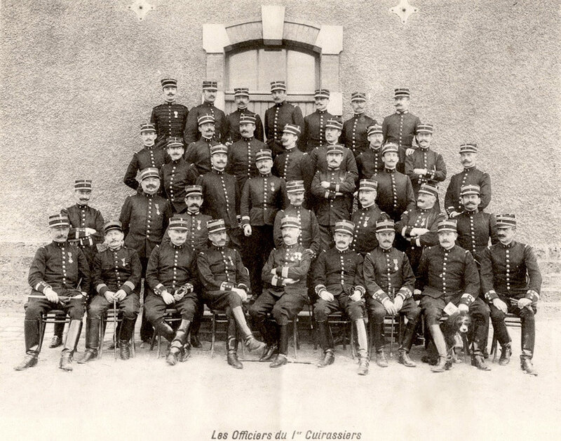 officiers du 1er Cuirassiers en 1902