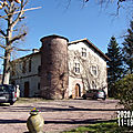 Maison Forte de Larrea du XVIe sciècle en Hiver