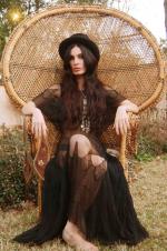 Wicker_sitting_inspiration-model-012-1