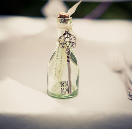 alice_in_wonderland_wedding_shoot_by_katherine_newman_03