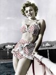 1951_poids_ModelPolkaDotsAndFrills_0120b