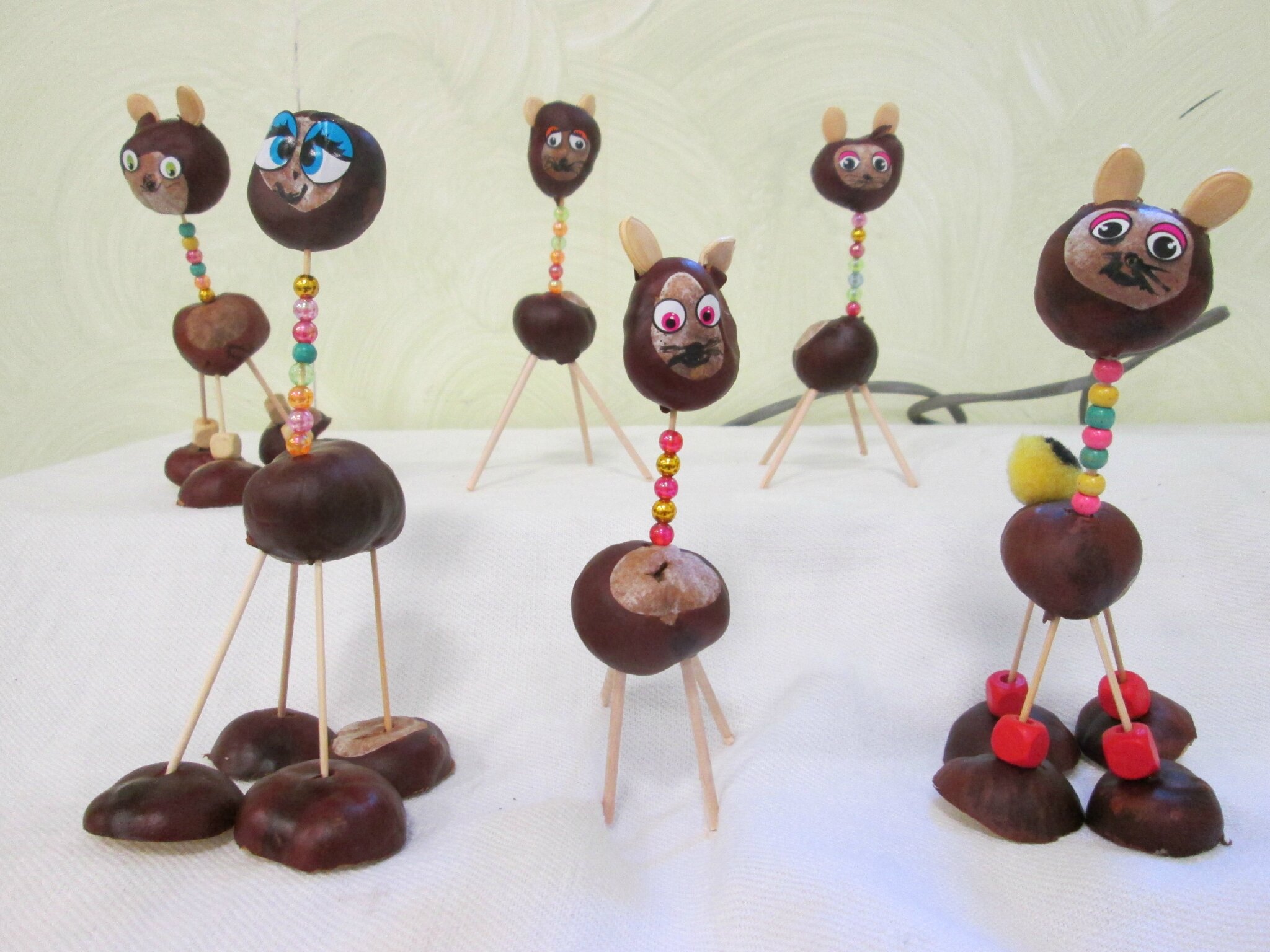 Activités Avec Des Marrons Maternelle Activite manuelle : avec des marrons, d'abord on - Ma première récré