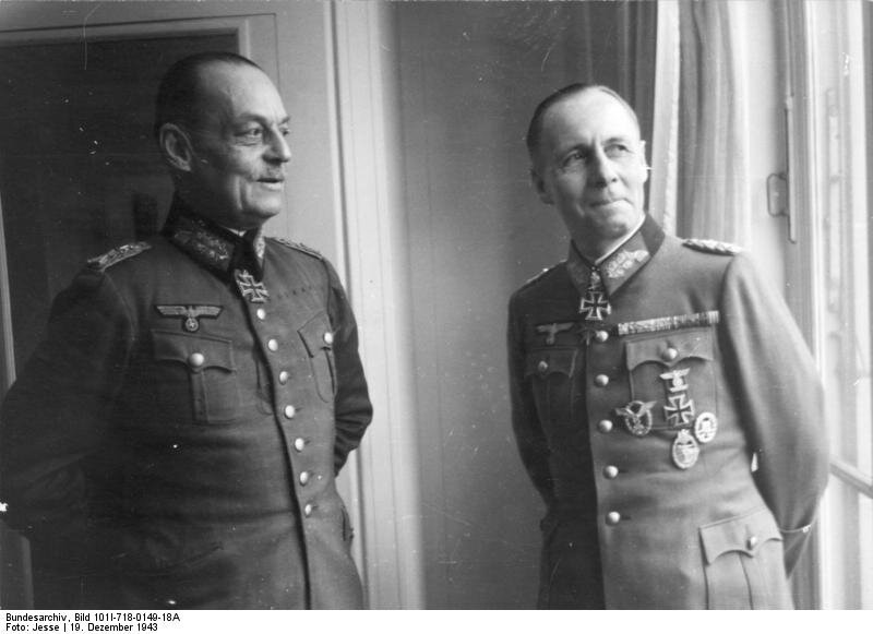 Le Generalfeldmarschall Rommel en inspection sur les plages normandes WW2 