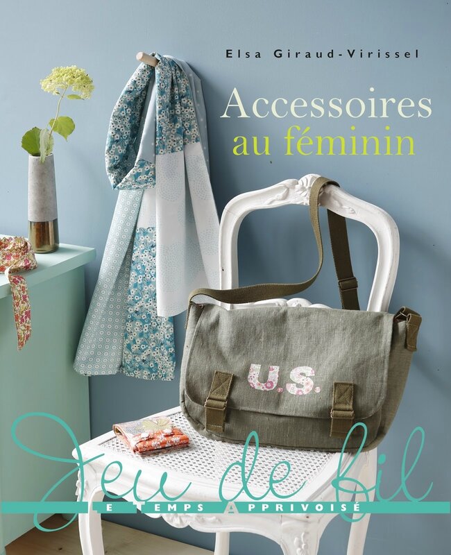 Trousse de toilette en épais coton intérieur enduit poche zippée