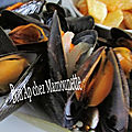 Moules de bouchot du vivier sur mer 35 en baie du mont st michel à ma marinière 