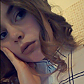 chloe8