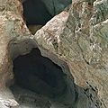 Gorges du Verdon, falaise trouée