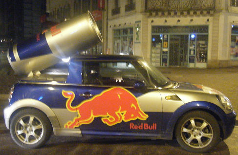 VOITURE RED BULL