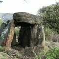ANSIGNAN Le Dolmen