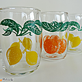 Vaisselle vintage ... verres décorés citrons et oranges 