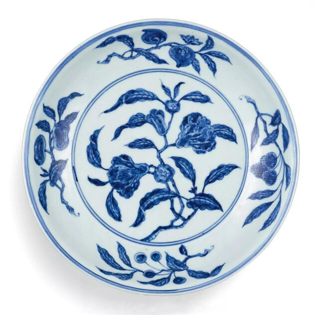 A very rare blue and white 'pomegranate' dish, mark and period of Xuande