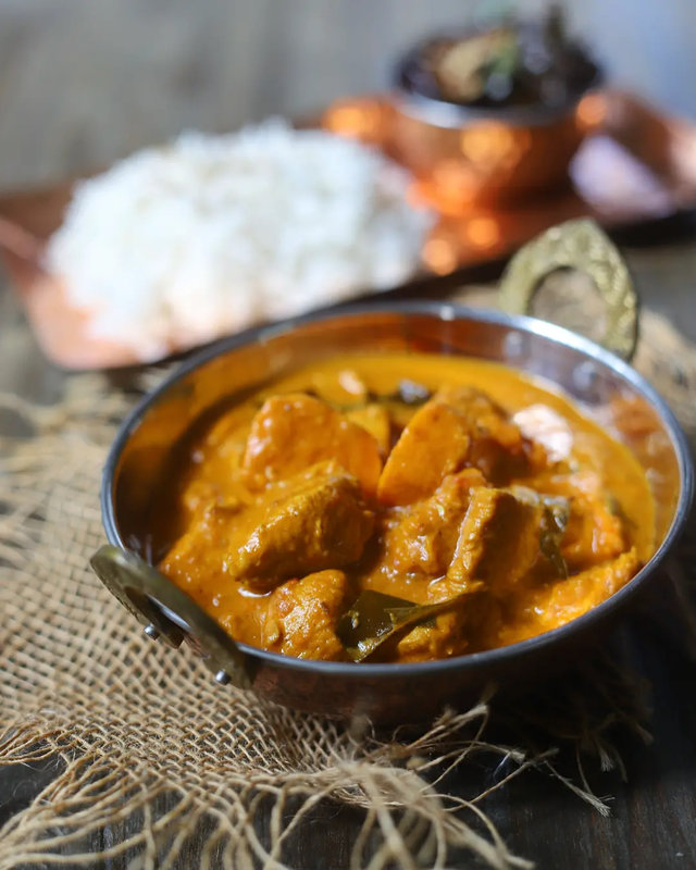 Curry de poulet patate douce lait de coco 