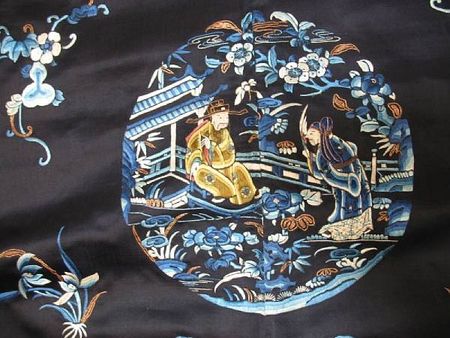 A_woman_s_midnight_blue_silk_overcoat_with_polychrome_figure_embroidery2