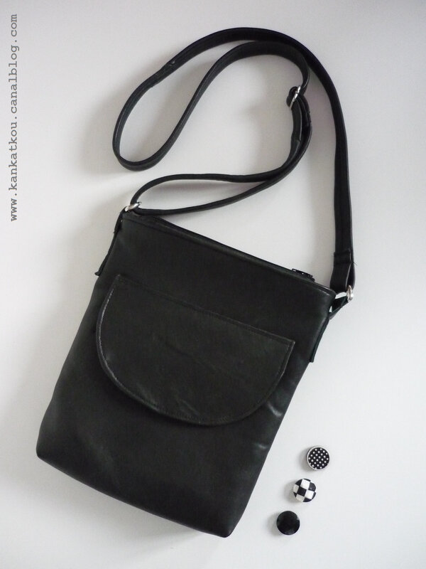 P1360381 sac en cuir