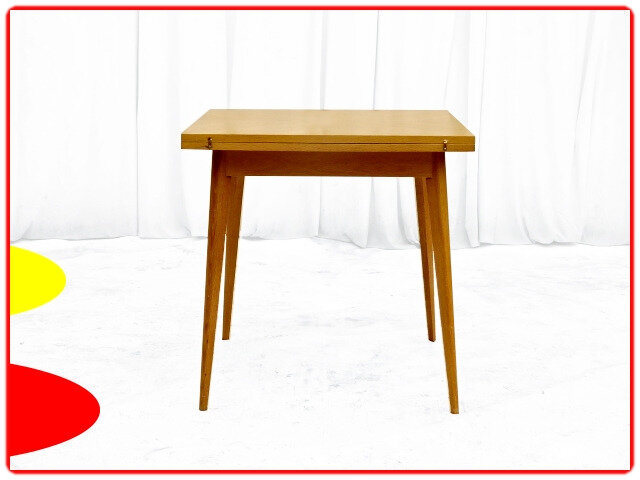 Table portefeuilles vintage (13)
