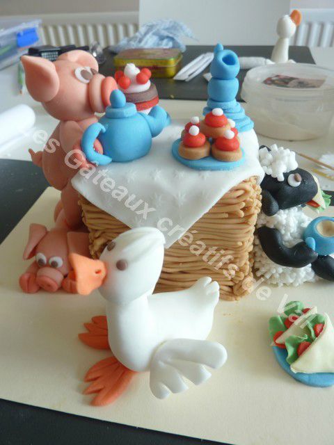 P Animaux Ferme Titre Photo De Animaux En Pate A Sucre Les Gateaux Creatifs De Val