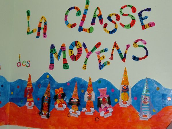 51_ECOLE-CLASSE_Clowns et princesses CD (5)