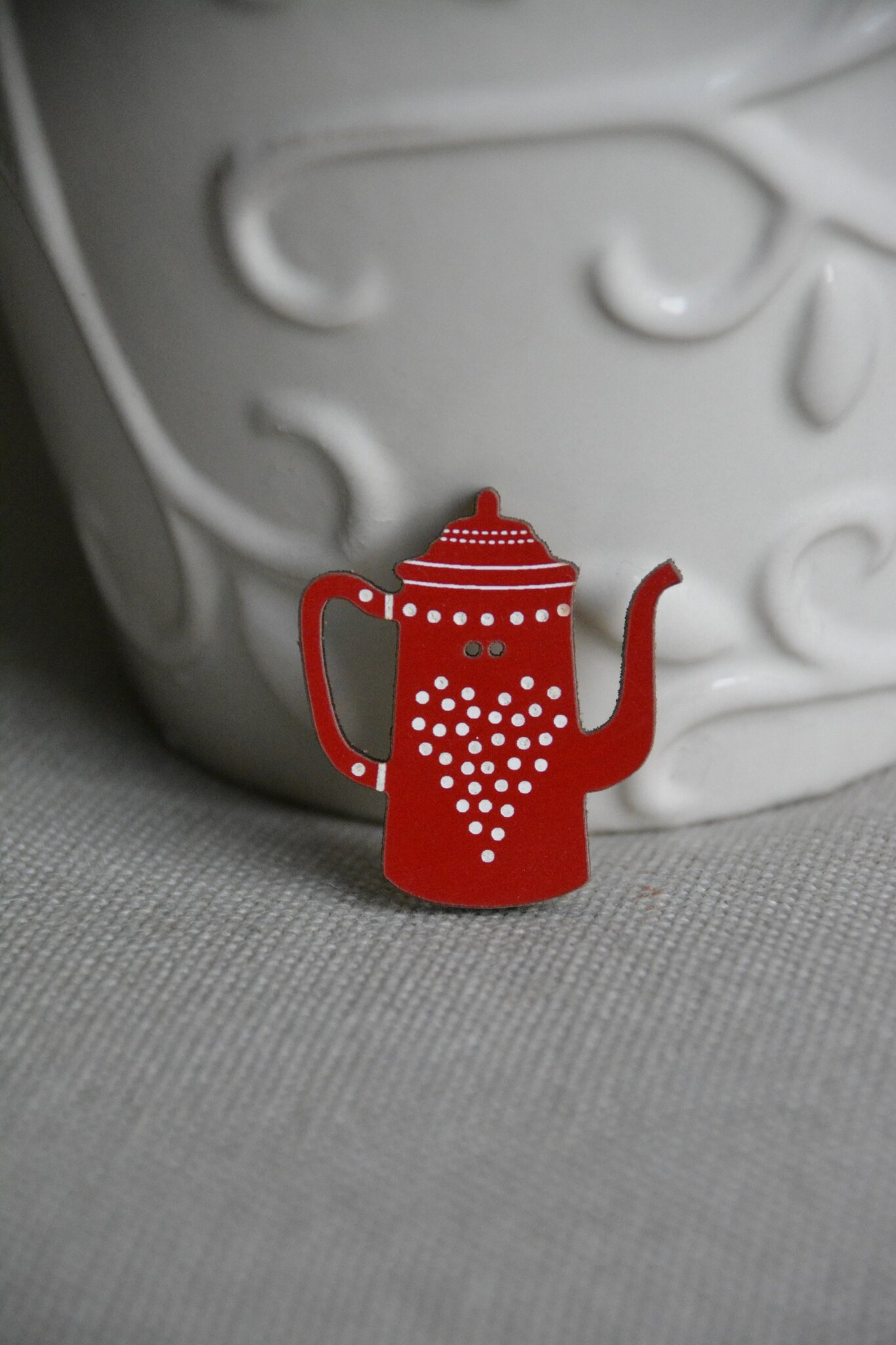 cafetière rouge à pois