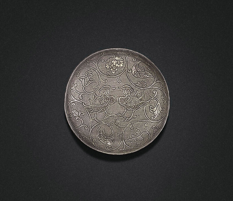 2019_NYR_18338_0544_002(a_finely_engraved_small_silver_mandarin_duck_box_and_cover_tang_dynast)