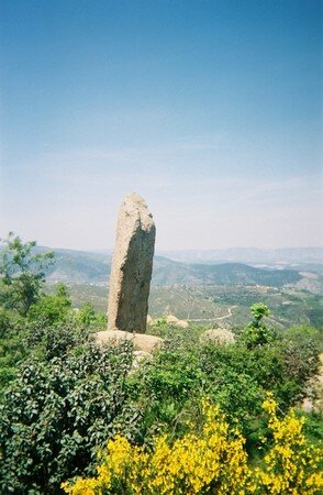 menhirdecampoussyor5