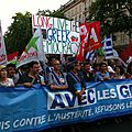 A paris, la gauche manifeste sa solidarité avec les grecs