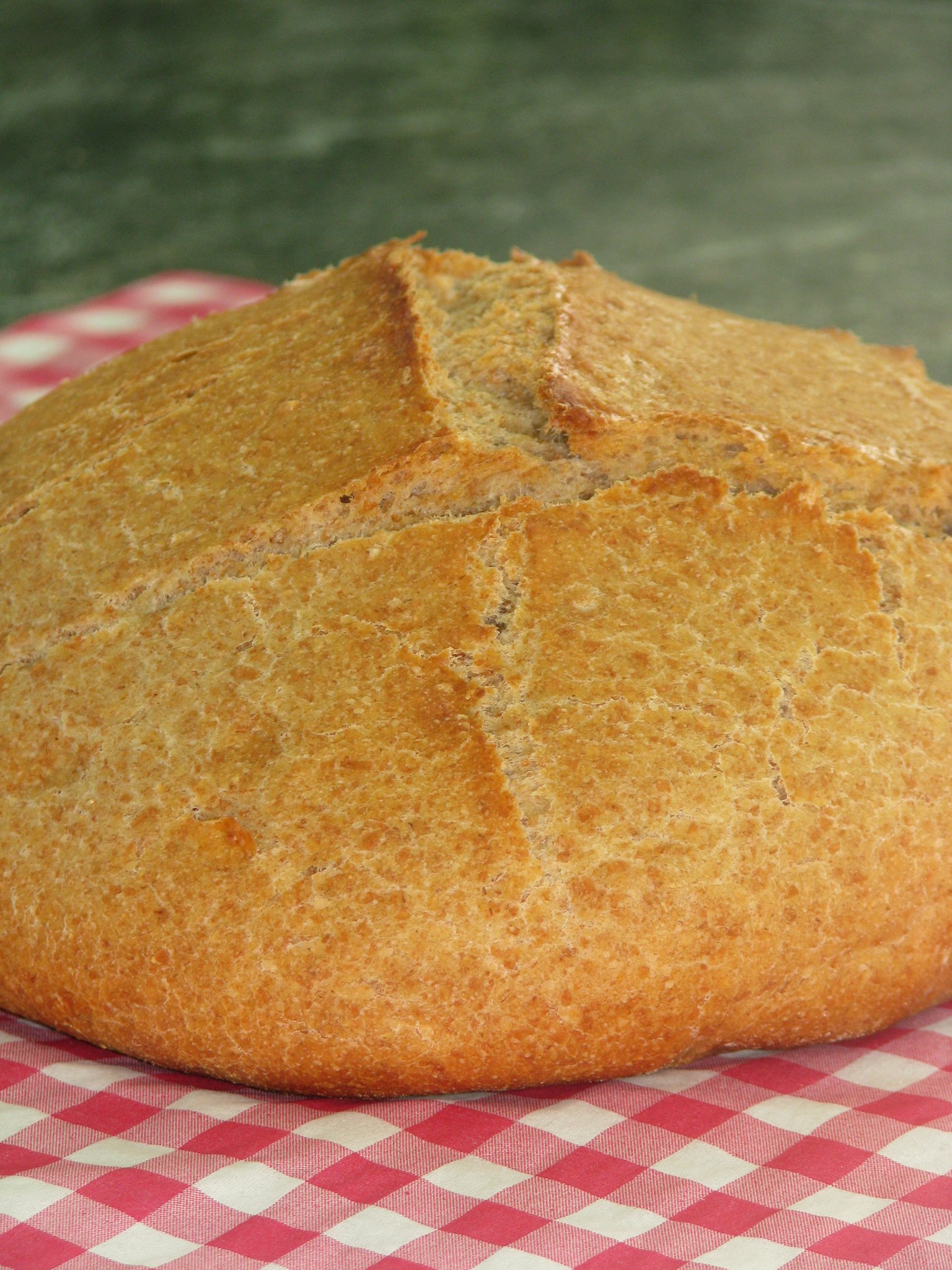 Pain intégral au levain à la cocotte La cuisine et les voyages de Pripri Pain intégral au levain à la cocotte La cuisine et les voyages de Pripri