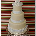 Wedding cake, ivoire et blanc...