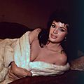 jayne-1966-film-single_room_furnished-studio-1-4