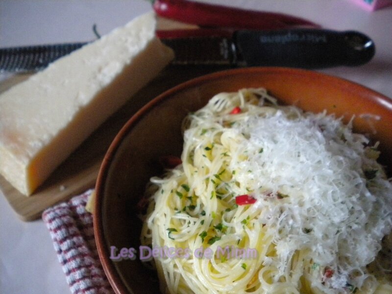 Spaghetti aglio e olio (Spaghetti à l’ail et à l’huile) 3