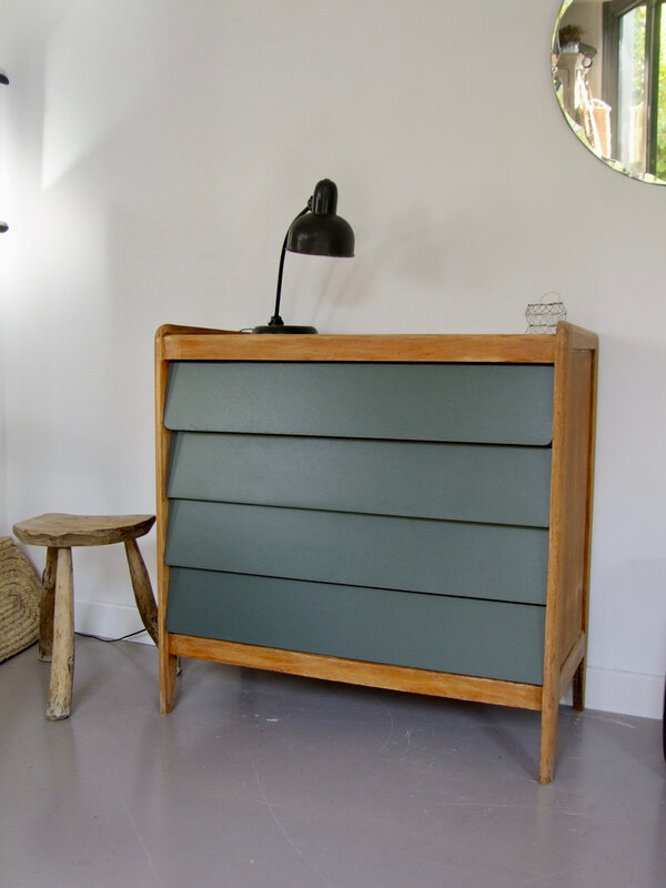 tags brocante en ligne buffet parisien commode vintage meuble ancien meuble vintage meubles vintage secrtaire vintage - Meuble Vintage tags brocante en ligne buffet parisien commode vintage meuble ancien meuble vintage meubles vintage secrtaire vintage - Meuble Vintage