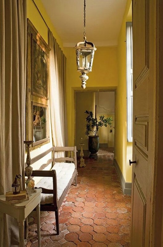 hallway-French-Chateau