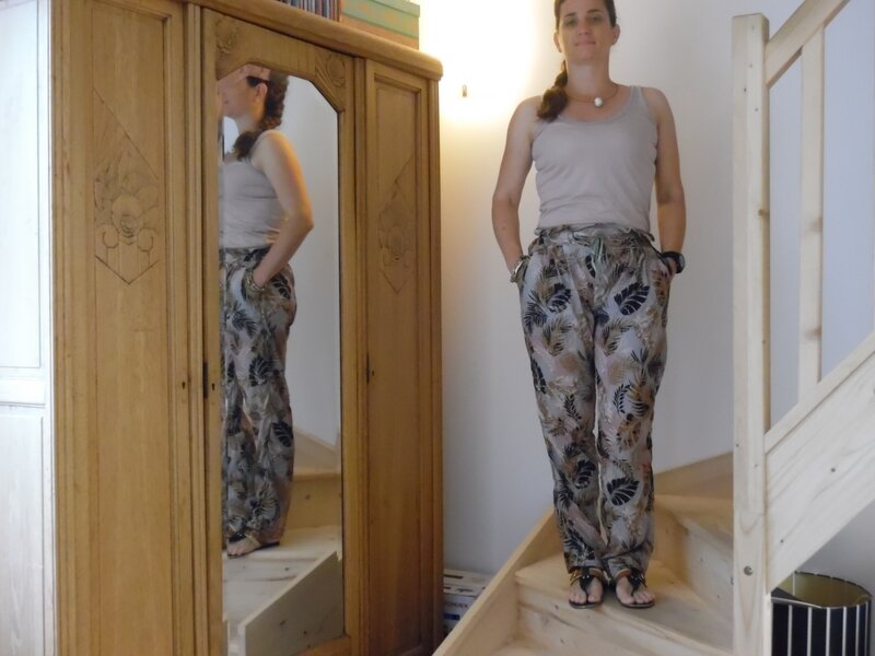Avoir Le Doigt Sur La Couture Du Pantalon Julio, le pantalon fluide! - Les petits doigts d'Hélène