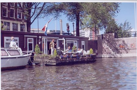 Amsterdam_Maison_flot
