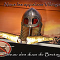 Les vikings portaient-ils des casques à cornes comme au puy du fou ?