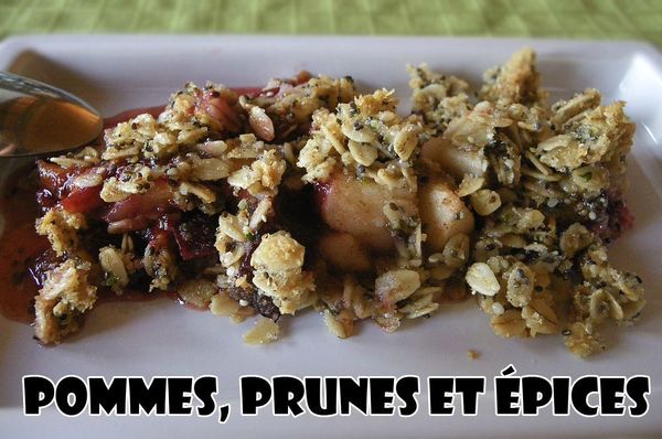 crumble-collation-pommes-prunes-epices