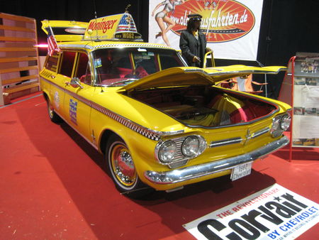 Chevrolet_corvair_monza_900_station_wagon_taxi_prototype_1962_01