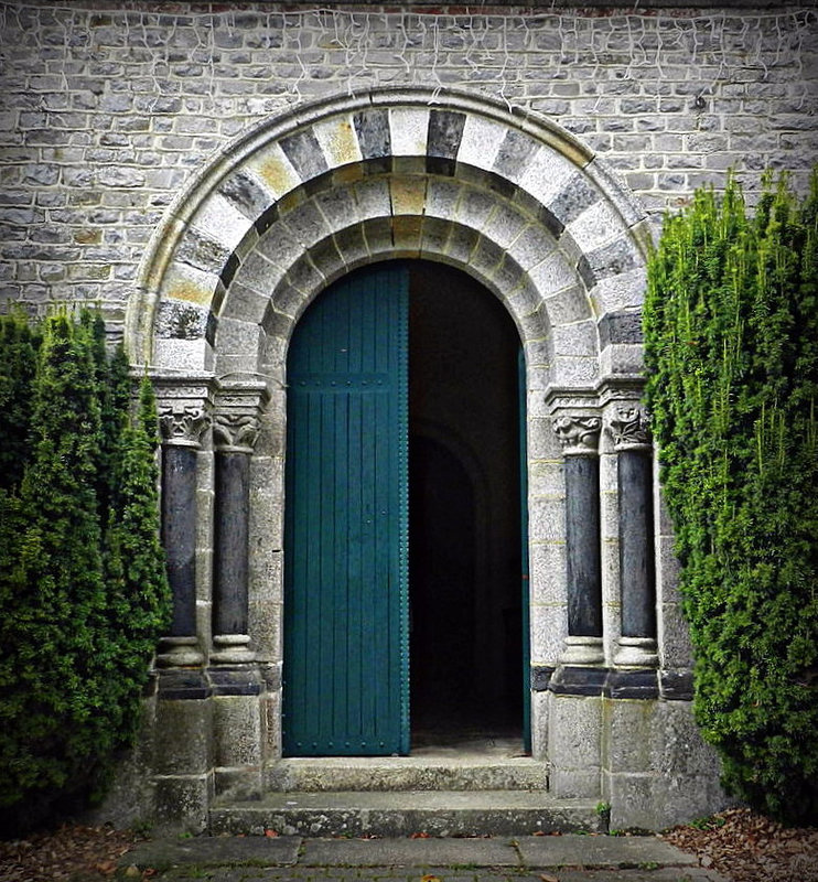 Porte d'église