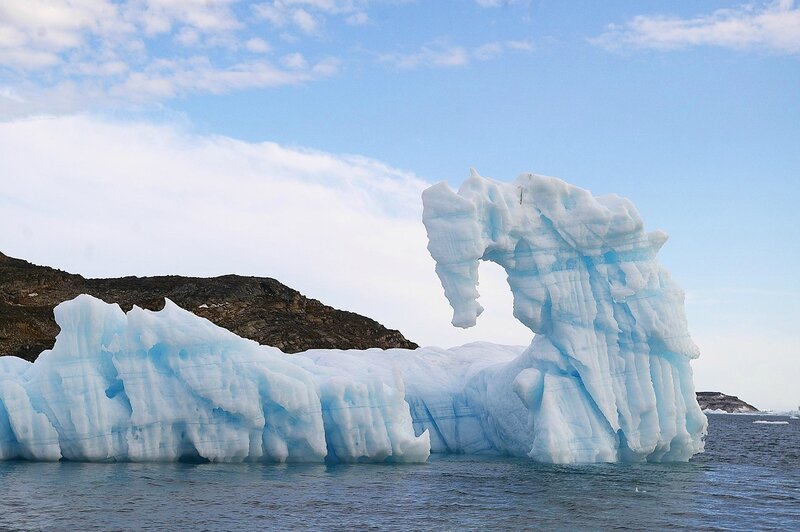 4 Images 1 Mot Montagne Neige Iceberg LES GLACIERS LES PLUS SPECTACULAIRES FORMES D'ICEBERG - Imagystique