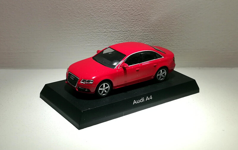 Audi A4 (Kyosho)