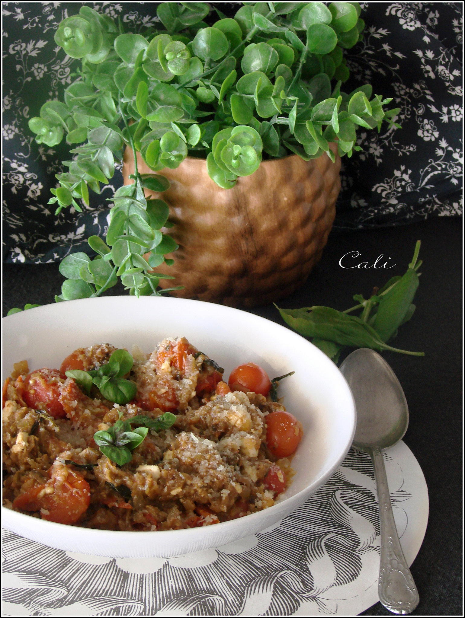 FAUX RISOTTO D'AUBERGINE AUX TOMATES CERISES Vanille & Poivre Rose