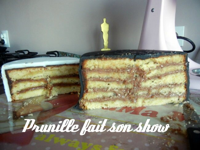 Gateau Hollywood Bobine De Film Personnalisee Et Comestible Gateau Eclaire Oscar Prunille Fait Son Show