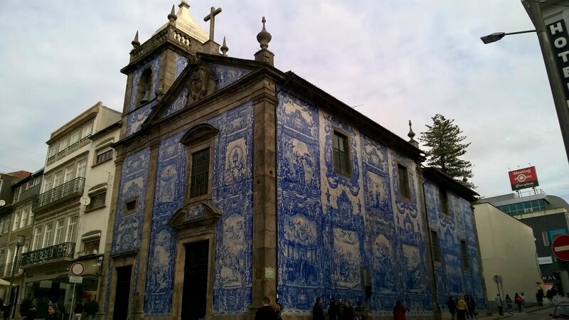 La Capela das Almas, en azulejos