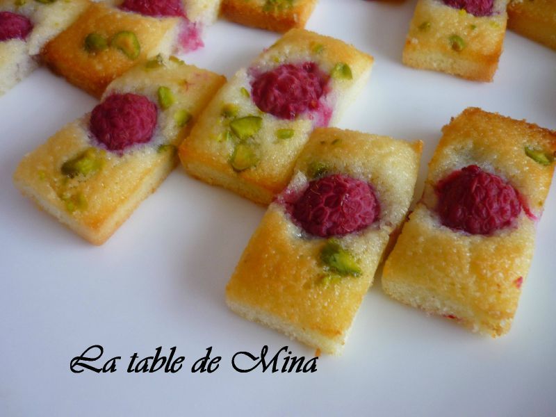 Financiers Pistaches Framboises La Table De Mina