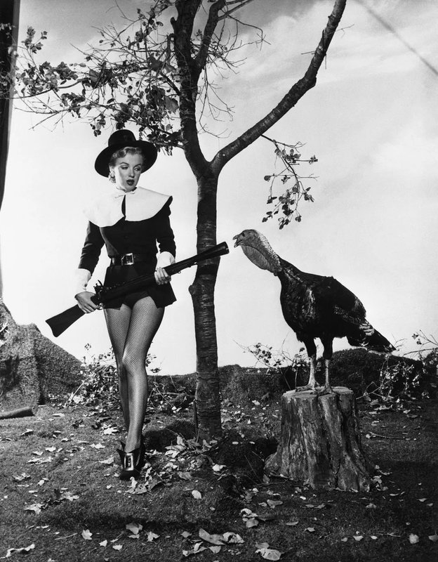 2021-thanksgiving-pilgrim-1950-mm