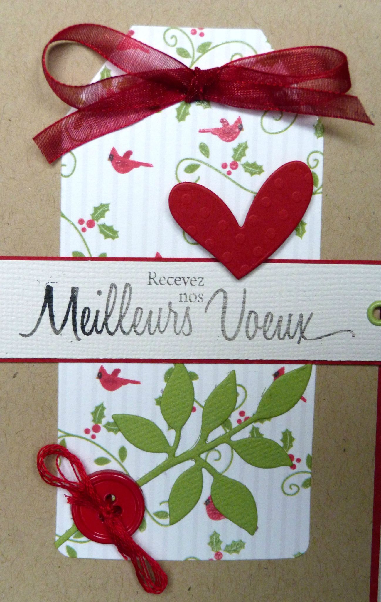 Un sketch un tag de Noël un noeud satiné une carte de voeux Un sketch un tag de Noël un noeud satiné une carte de voeux