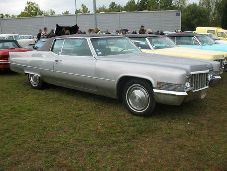 CadillaccoupeDeville1970av1